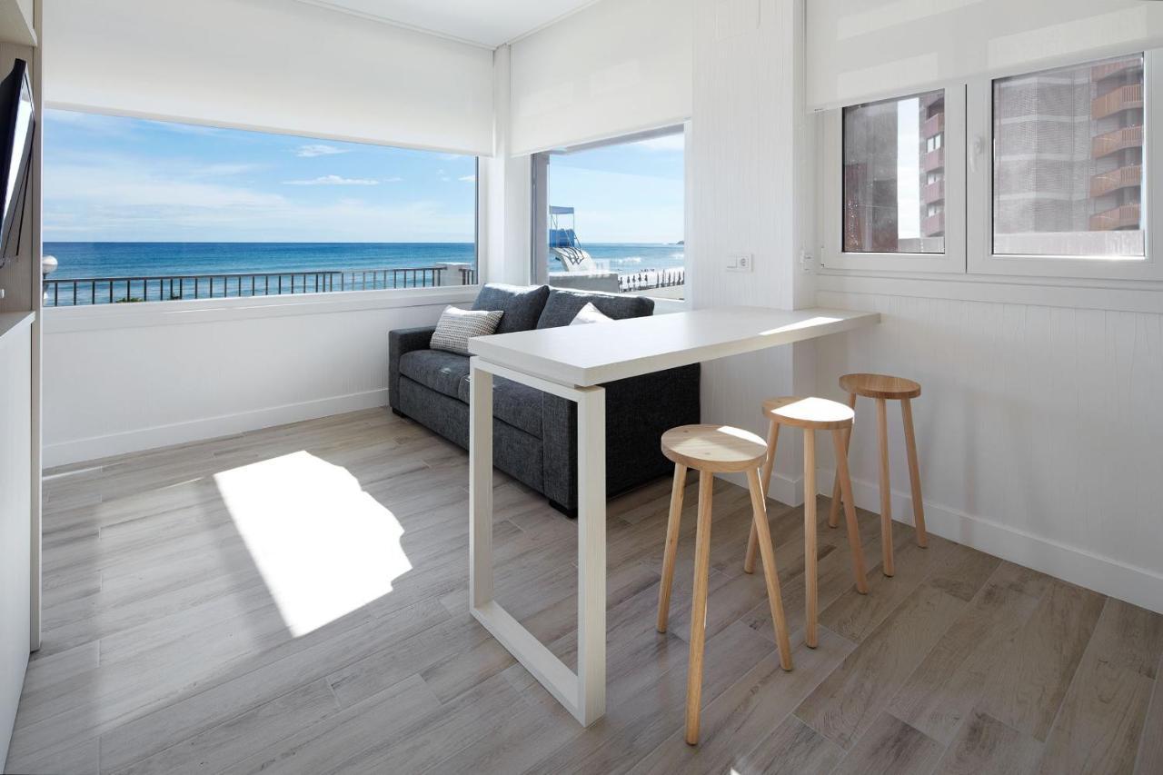 Apartamentos Egona Zarautz Sobre El Mar Екстериор снимка